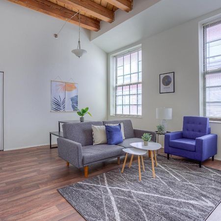 Frontdesk I River Place Apts Rivertown Detroit Apartment ภายนอก รูปภาพ