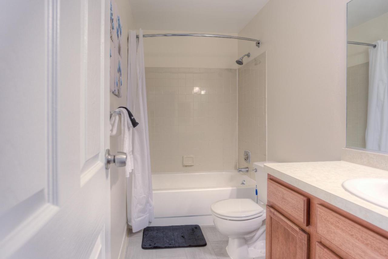 Frontdesk I River Place Apts Rivertown Detroit Apartment ห้อง รูปภาพ