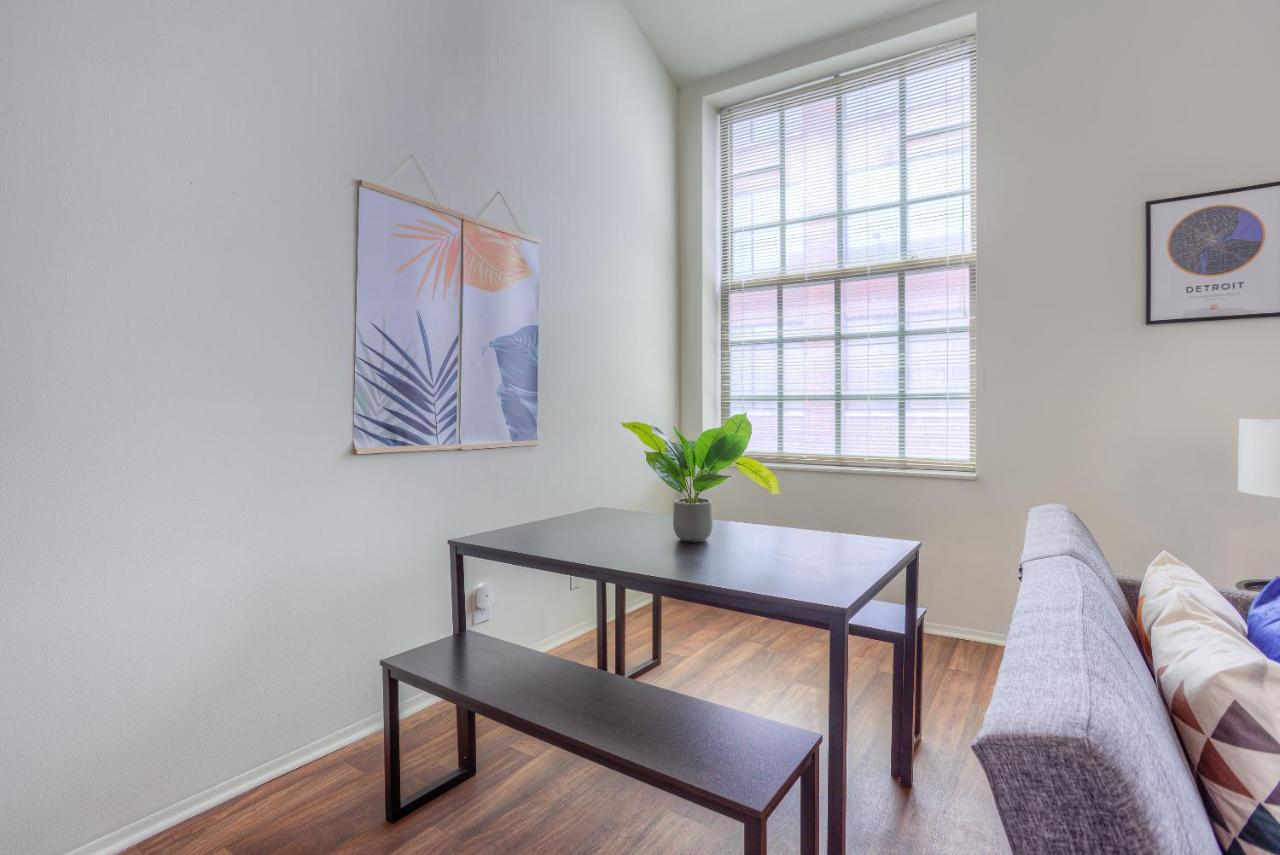 Frontdesk I River Place Apts Rivertown Detroit Apartment ห้อง รูปภาพ